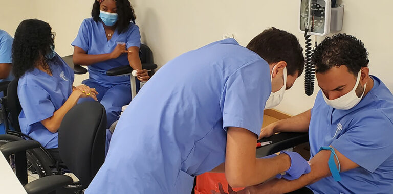 Healthcare &amp; IT Training School in Miami FL | Cambridge College of Healthcare &amp; Technology