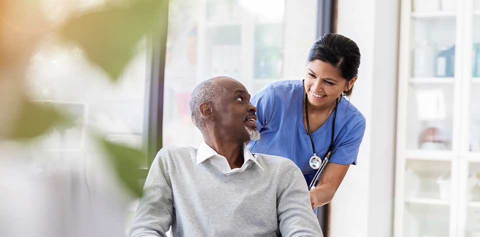 5 Reasons to Become a Patient Care Technician