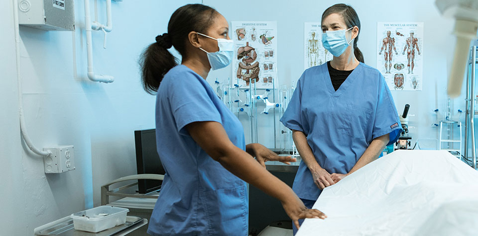 Is It Hard to Study to Become a Medical Assistant in Miami?